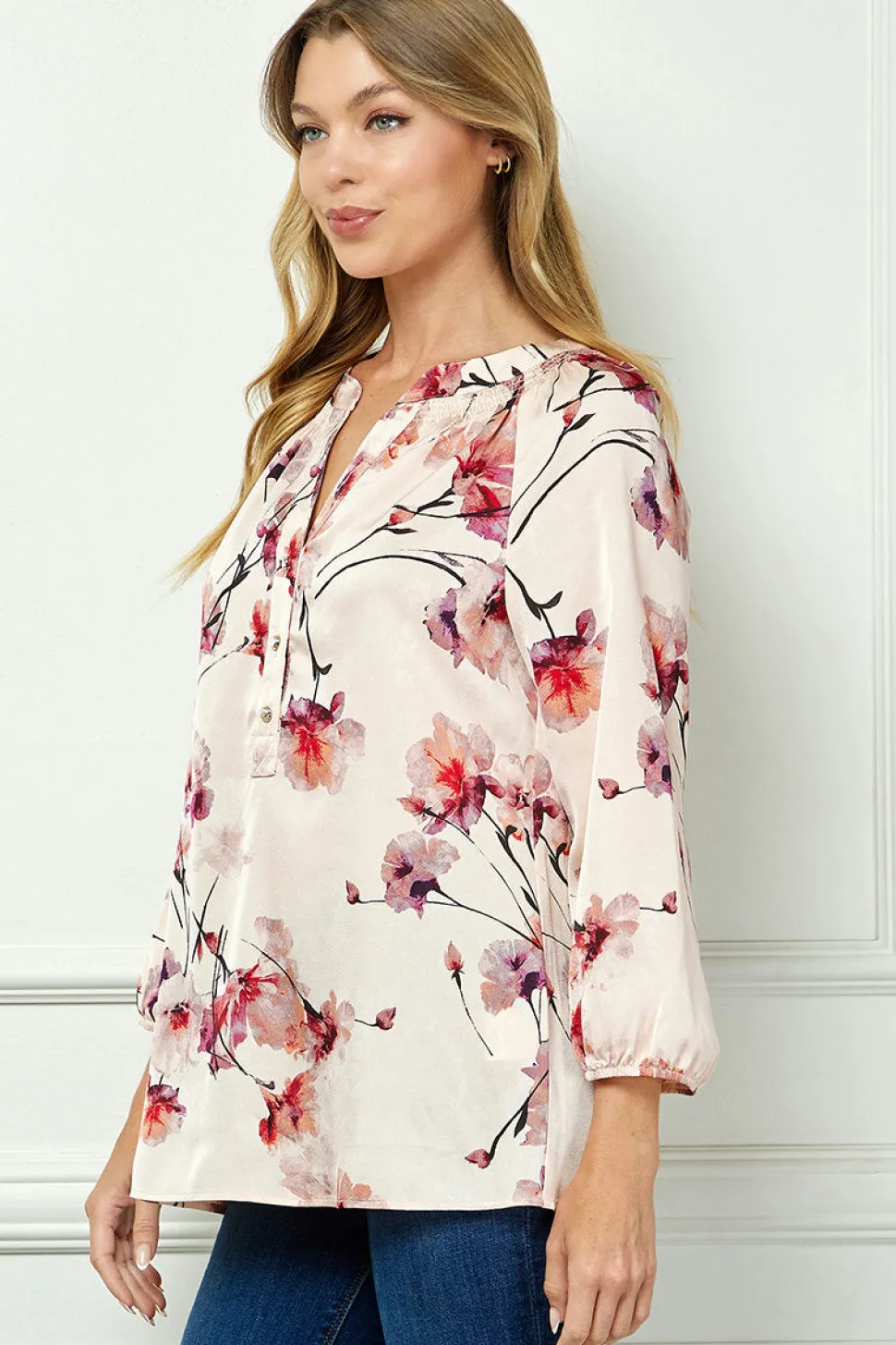 3/4 Elastic Cuff Sleeve Mandarin Collar Popover Blouse in Pink