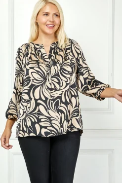 3/4 Elastic Cuff Sleeve Mandarin Collar Popover Blouse in Tan - Plus