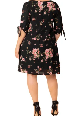 Black Floral Manhattan A-Line Shift Dress - Plus
