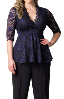 Luxe Lace Top - Plus