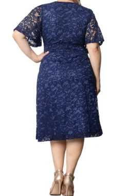 Starry Sequined Lace Cocktail Dress - Plus
