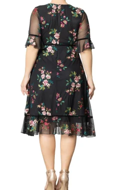 Wildflower Embroidered Dress - Plus